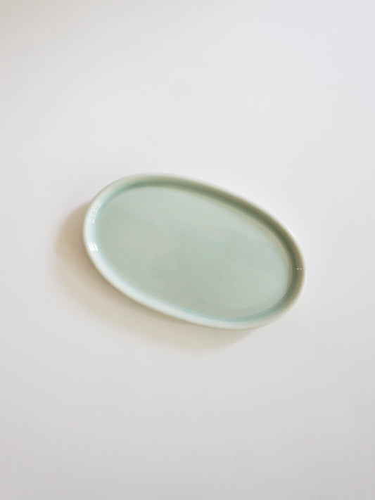 Oval Plate (Seto ware/Celadon)