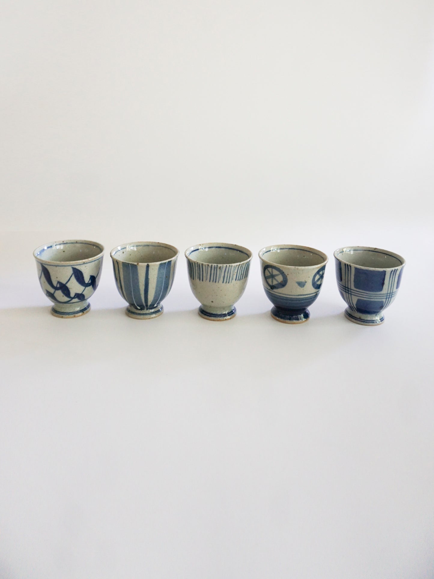 Set of 5 Cups (Sometsuke/Ten Kiln)