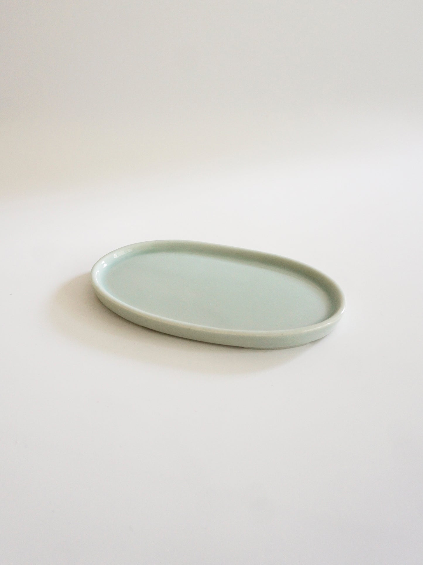 Oval Plate (Seto ware/Celadon)