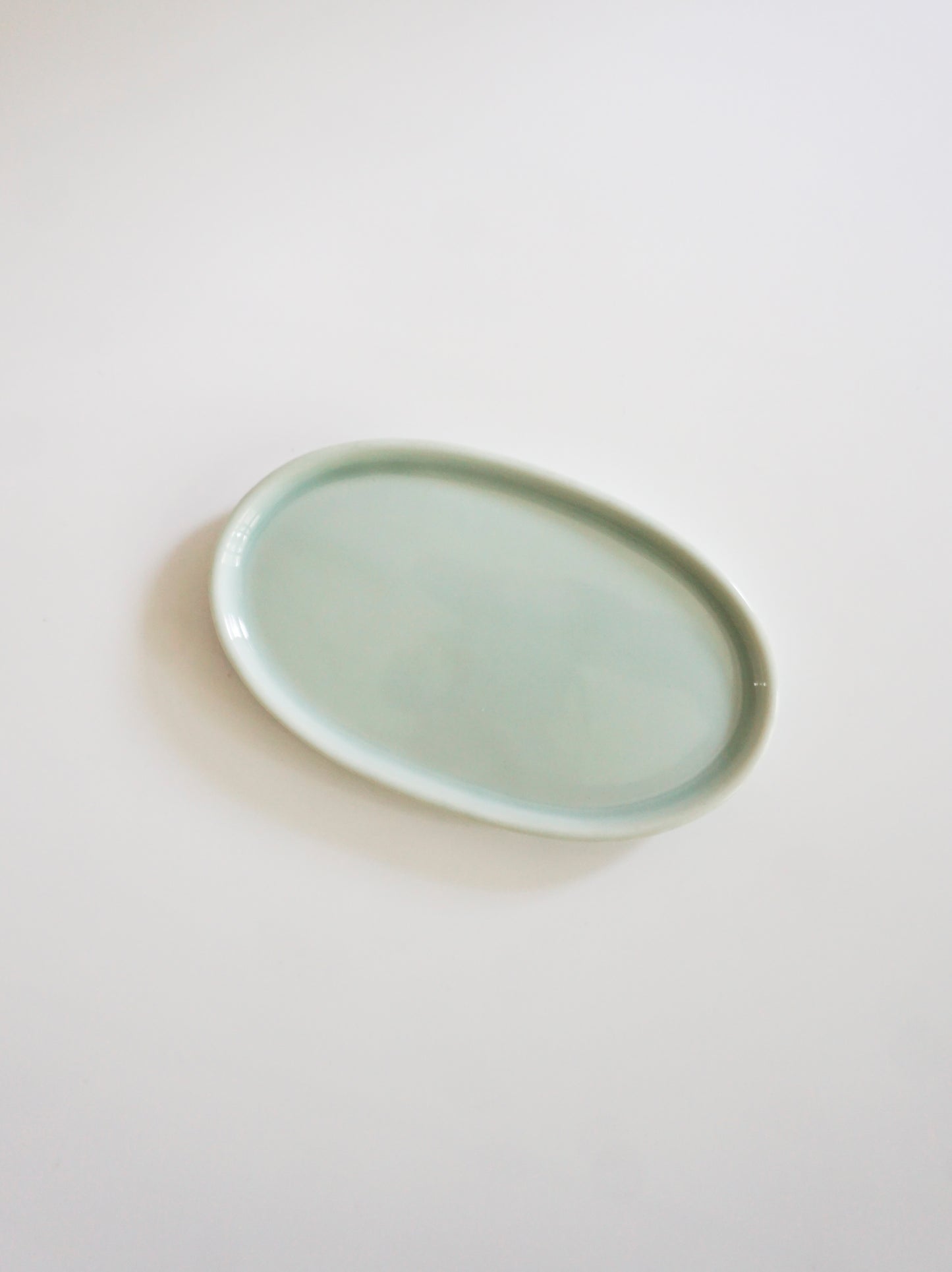 Oval Plate (Seto ware/Celadon)