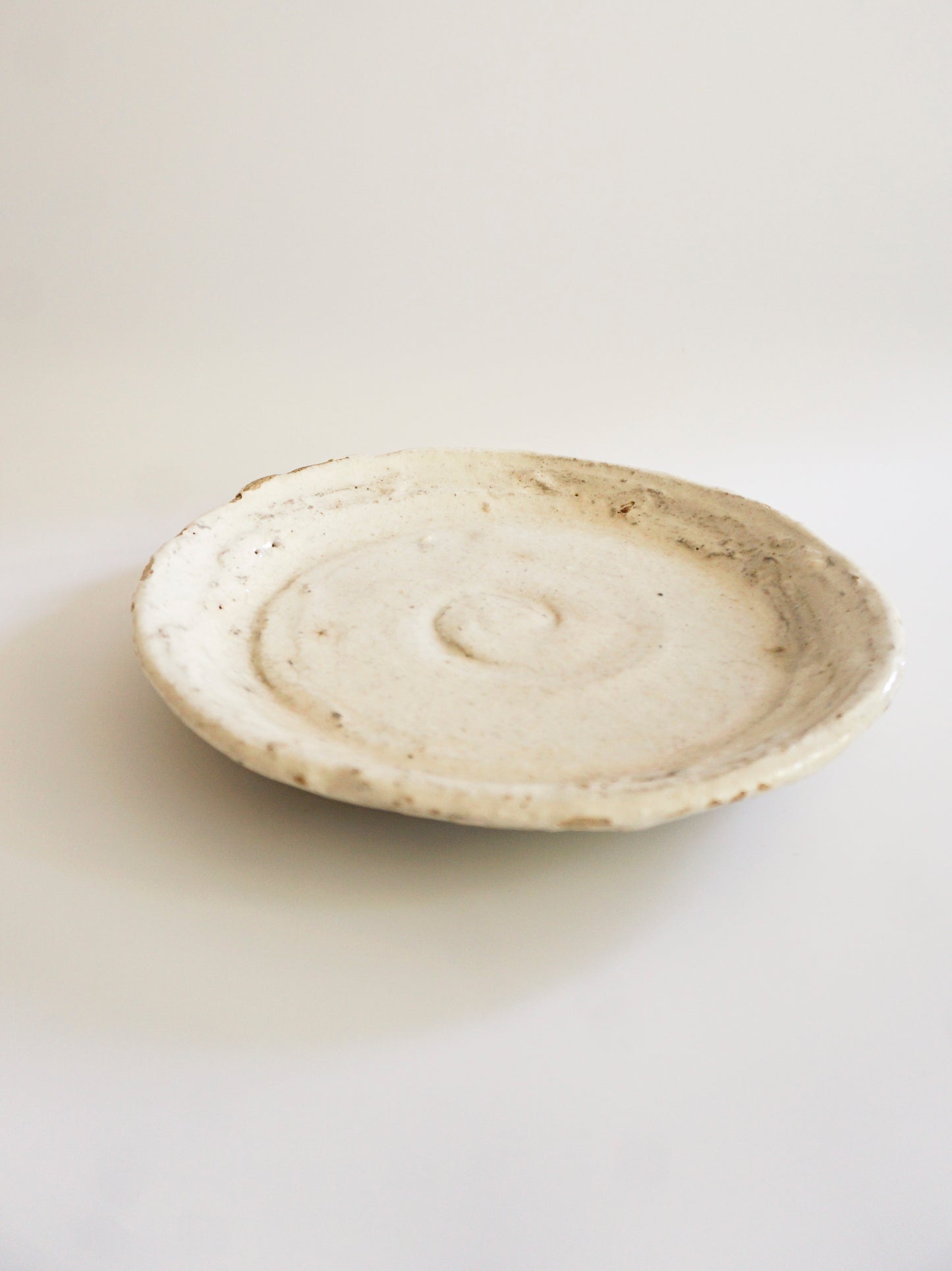 Plate (Pottery/Kohiki)