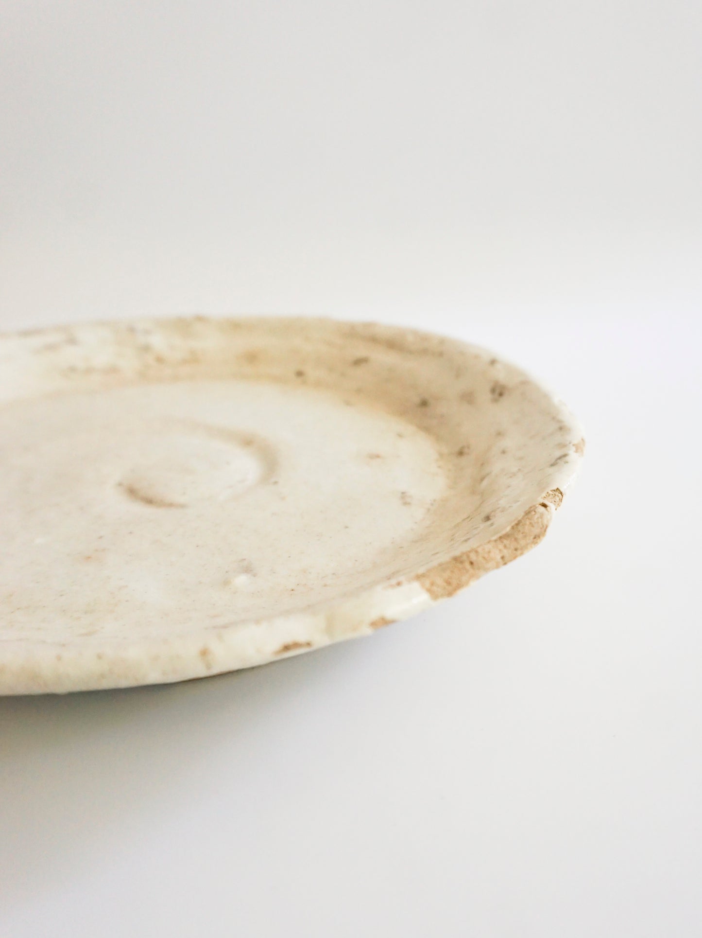 Plate (Pottery/Kohiki)
