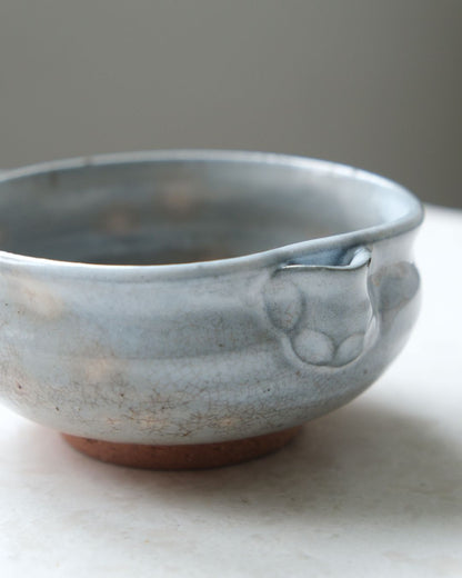 Vintage Katakuchi Bowl – Hagi Ware, Soft White Glaze