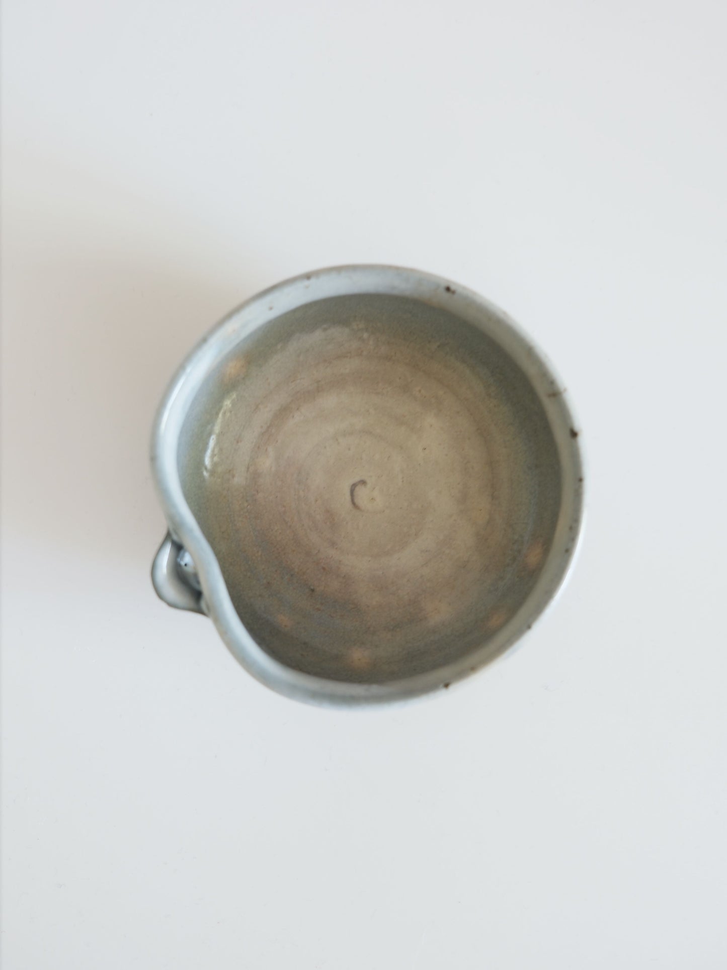 Vintage Katakuchi Bowl – Hagi Ware, Soft White Glaze