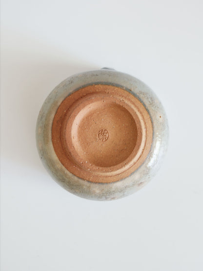Vintage Katakuchi Bowl – Hagi Ware, Soft White Glaze