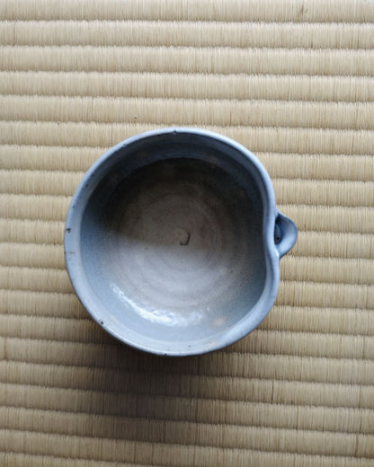 Vintage Katakuchi Bowl – Hagi Ware, Soft White Glaze