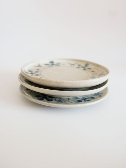 Vintage Medium Plate – Floral Motif, Pottery
