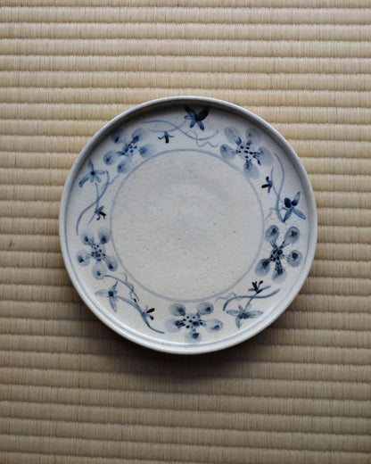 Vintage Medium Plate – Floral Motif, Pottery